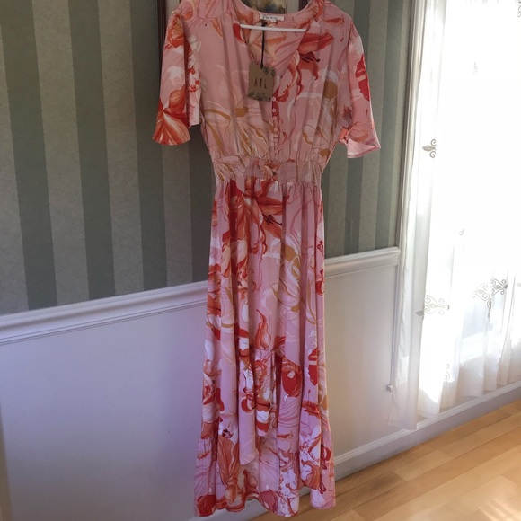 Abel the Label Dresses & Skirts - Abel the Label dress “Flowerbomb”